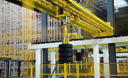 軟控股份“橡膠輪胎智能分揀、調(diào)度與倉(cāng)儲(chǔ)物流集成系統(tǒng)”達(dá)到國(guó)際先進(jìn)水平